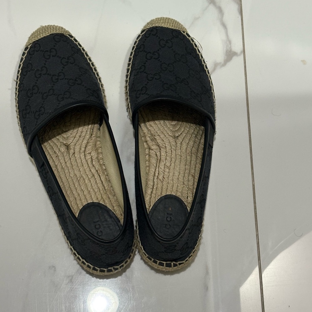 Gucci Black Espadrille Flats for Women